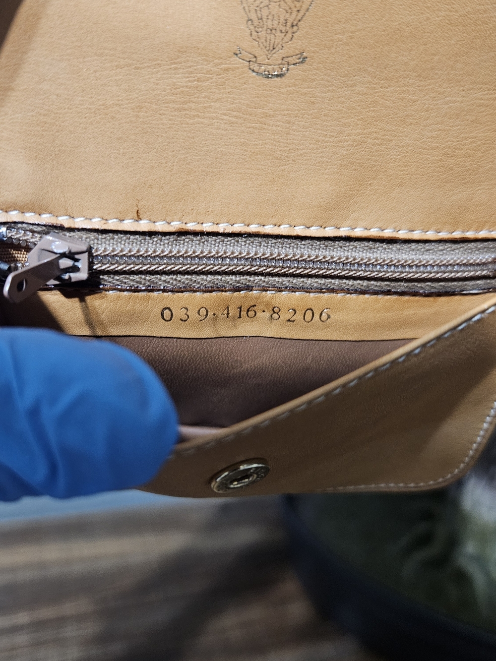 Authentic Gucci Vintage Leather Canvas Wallet - Picture 10 of 14